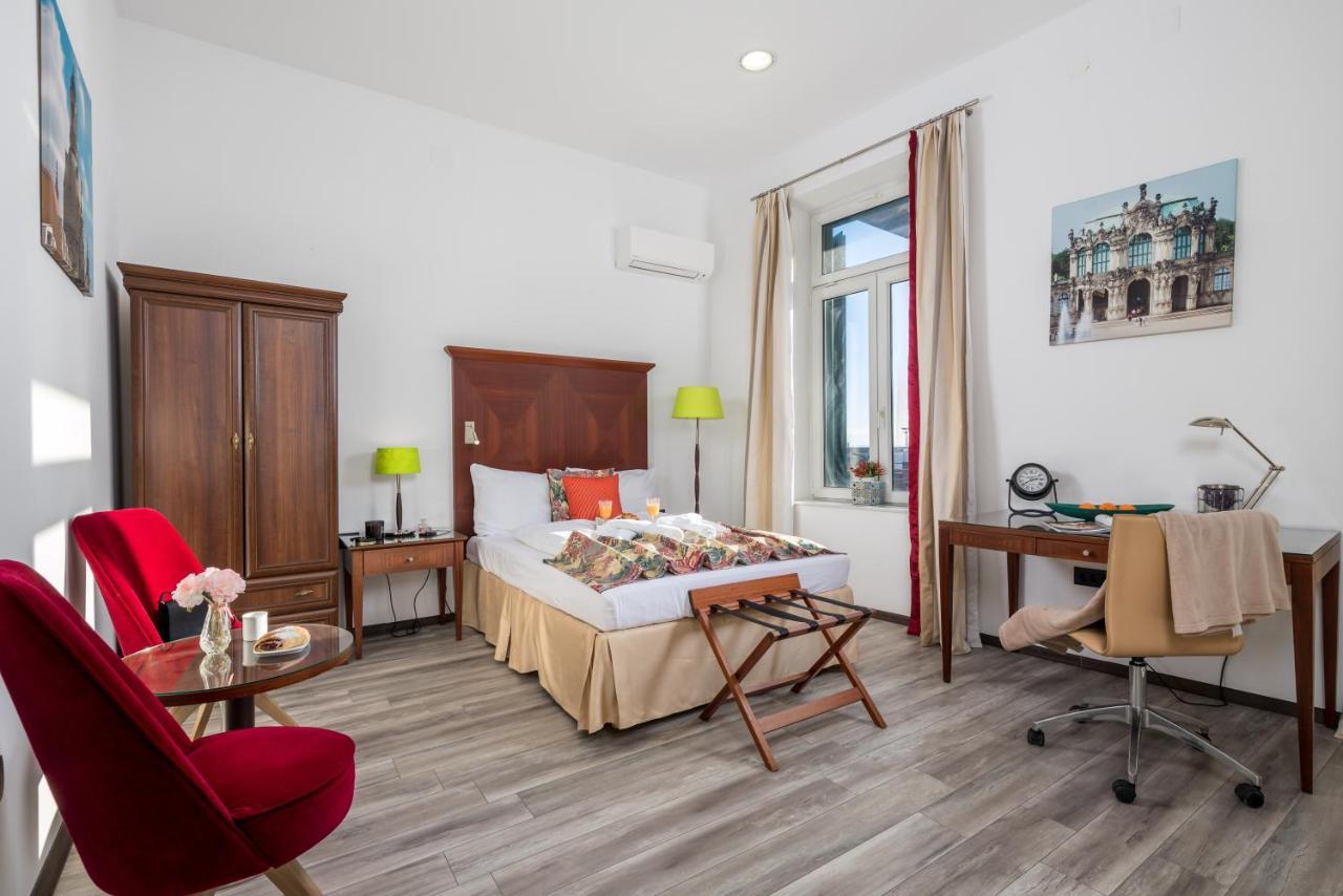 Apartamento Continentale Rijeka Exterior foto