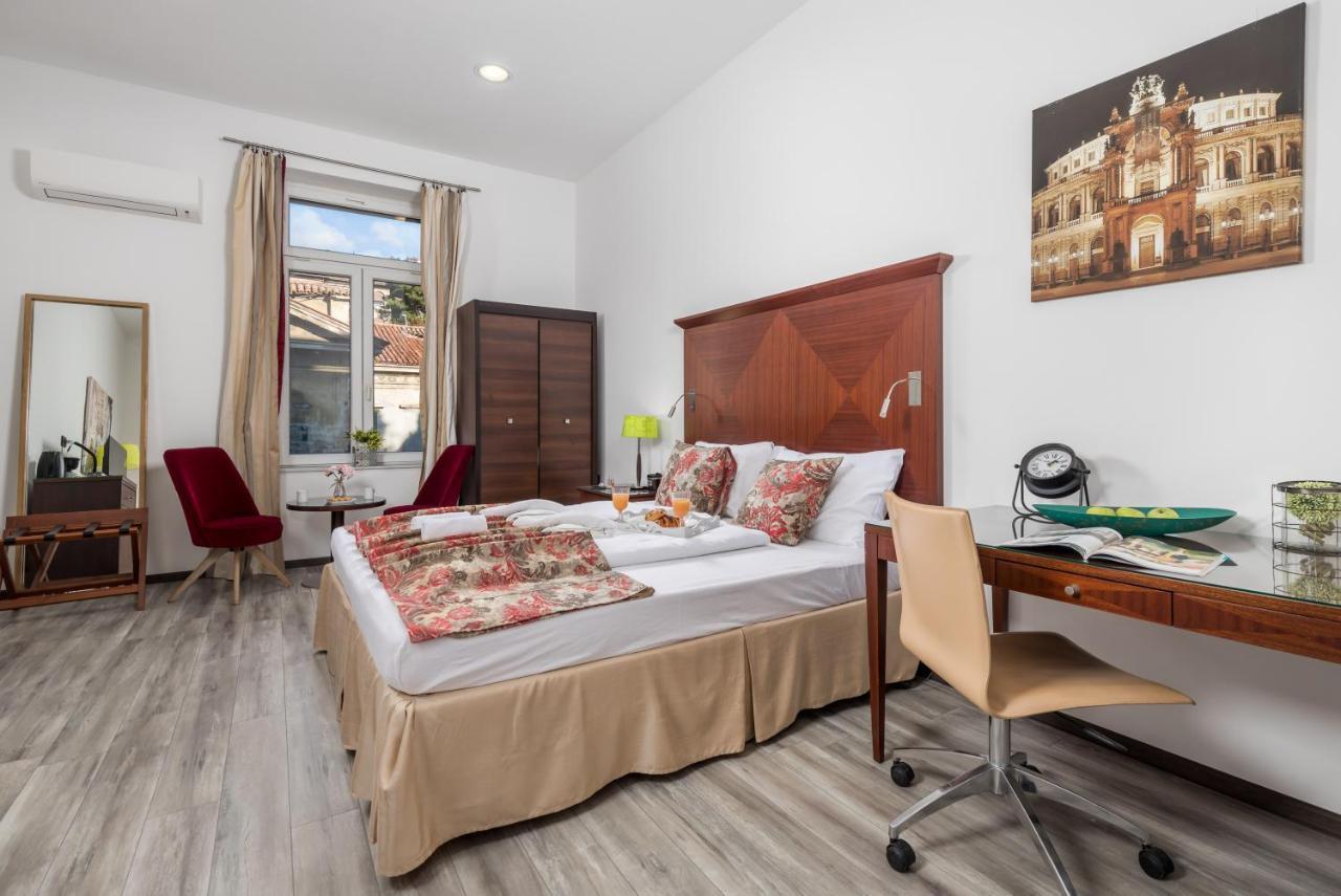 Apartamento Continentale Rijeka Exterior foto