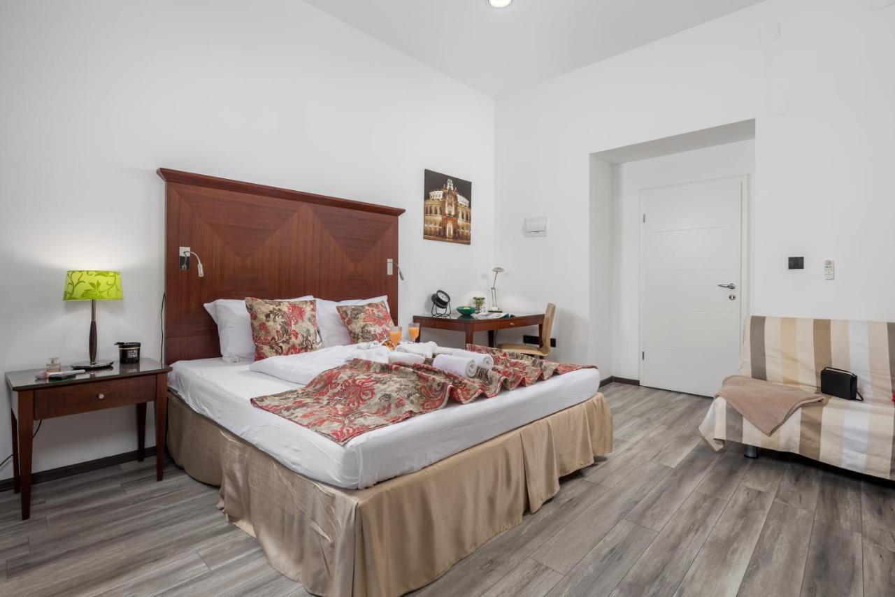 Apartamento Continentale Rijeka Exterior foto