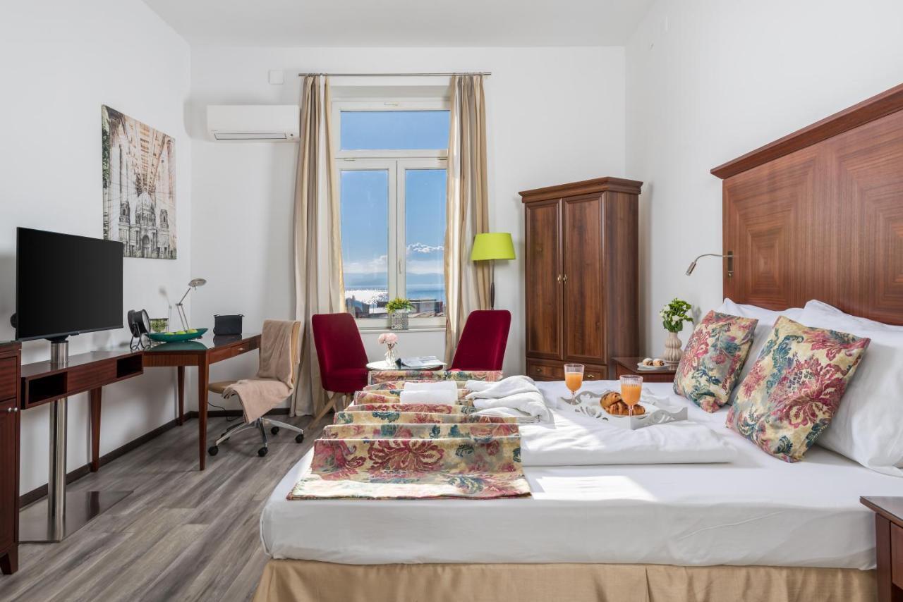 Apartamento Continentale Rijeka Exterior foto