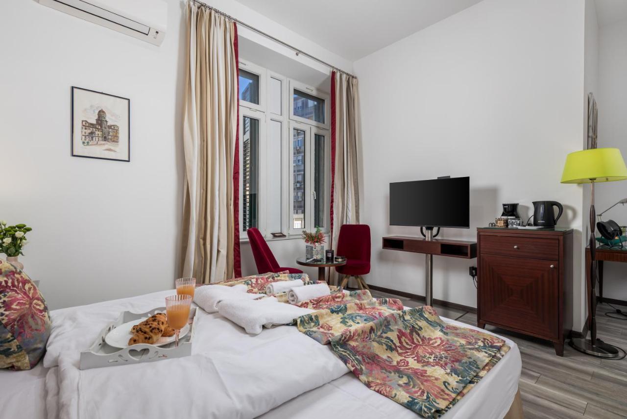 Apartamento Continentale Rijeka Exterior foto